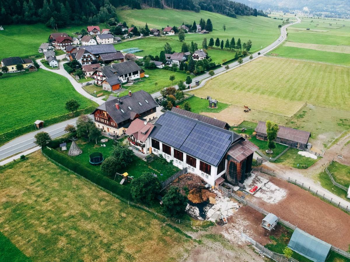 Villa Gut Neusess Mauterndorf  Esterno foto